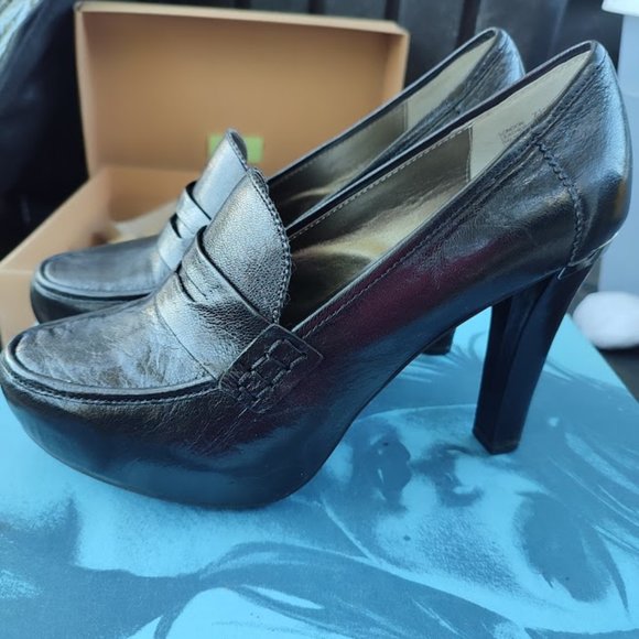 Black MeToo Platform with Tall Heel Size 7.5 - Picture 1 of 7